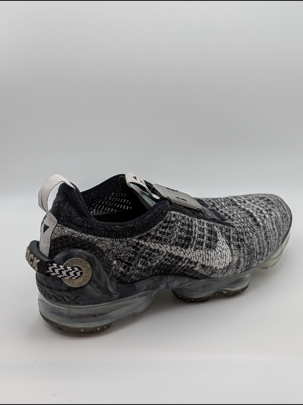 Size 6.5 Woman Nike Air Vapor Max Gray Knit Slip-On Athletic Shoes